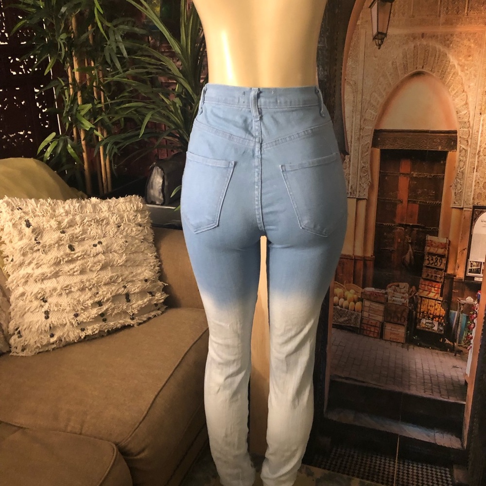 Fashion Nova high waisted ombré distressed jeans 9 - Picture 7 of 15